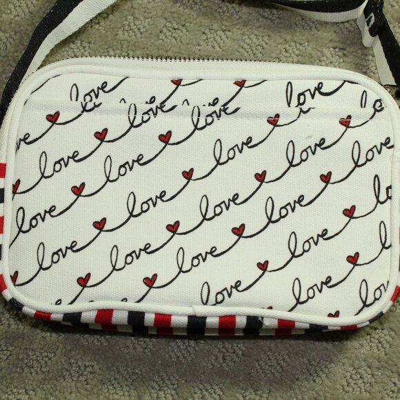 BRIGHTON Lovely "LOVE SCROLL" Canvas Crossbody Bag/Purse NWT - - Picture 3 of 12